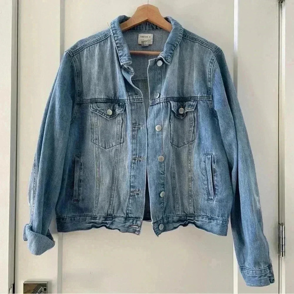 Forever 21 Denim Jean Jacket Size L - Picture 2 of 10
